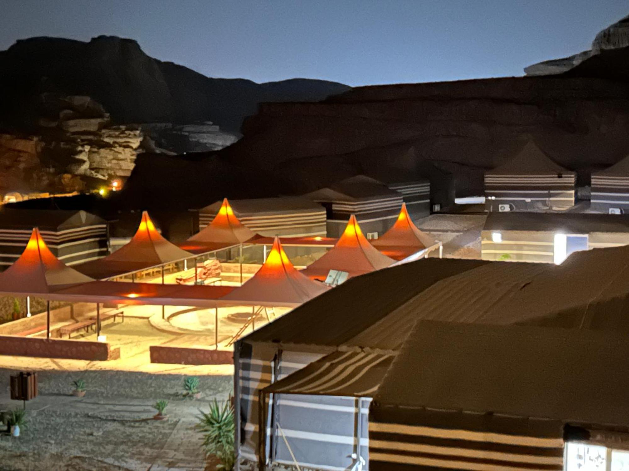 Desert Island Camp Ram Vadisi Dış mekan fotoğraf